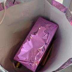 Birthday present found at IJcatcher, segons s'ha informat a iLost