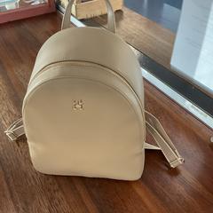 Backpack Crème, as reported by Breng Arnhem using iLost