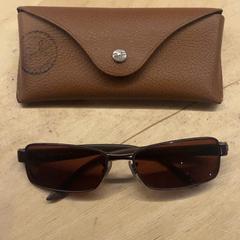 Sonnenbrille Ray Ban, gemeldet von Pathé Utrecht Leidsche Rijn über iLost