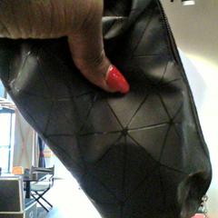 Cosmetic Bag BLACK., as reported by MEININGER Hotel Roma Termini using iLost