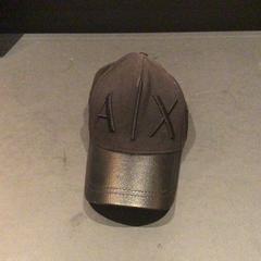 Baseball cap, as reported by Van der Valk Hotel Amsterdam Zuidas using iLost