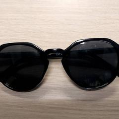 Sunglasses, as reported by Regio Limburg - Leuven using iLost