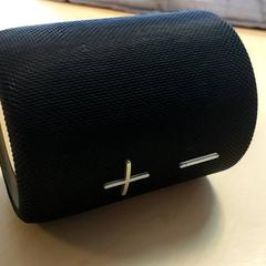 Elektronika - Muziekbox, jak nahlášeno Regio Oost-Vlaanderen pomocí iLost