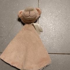 Various - knuffel baby, as reported by Centraal magazijn using iLost