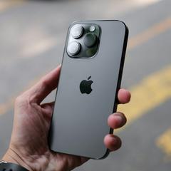 iPhone 15, jak bylo nahlášeno na iLost