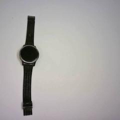 Smartwatch, a été signalé par Bobbejaanland utilisant iLost