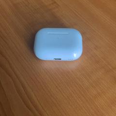 Custodia per airpods, come riportato da Arriva Achterhoek-Rivierenland utilizzando iLost