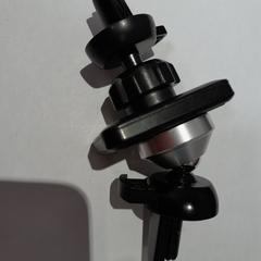 Mobile phone holder noir, as reported by TCL using iLost