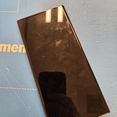 Samsung telefoon, jak bylo nahlášeno na iLost