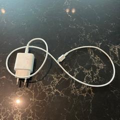 Ladegerät, gemeldet von Van der Valk Hotel Veenendaal über iLost