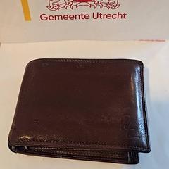 Peněženka Taieb-Attou, jak nahlášeno Gemeente Utrecht pomocí iLost