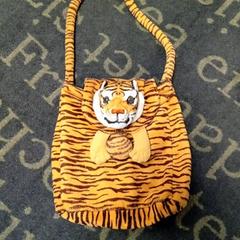 Bag Kinder handtasje tijger, as reported by Van der Valk Hotel Sneek using iLost