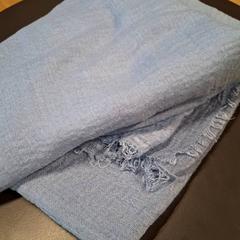 Pantalóns Bleu clair, segundo informou IKEA Nice Saint Isidore usando iLost