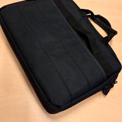 Bolsa para portátil, segundo informou RET usando iLost