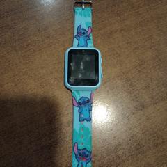 Speelgoed horloge BLUE WITH STICH CHARACTER, zoals gemeld door Leonardo Hotel Amsterdam Rembrandtpark met iLost