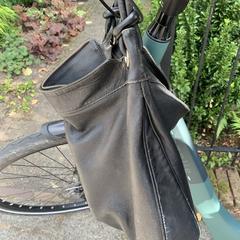 Zwarte leren tas, as reported to iLost