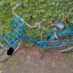 Blauwe Batavus fiets, jak bylo nahlášeno na iLost