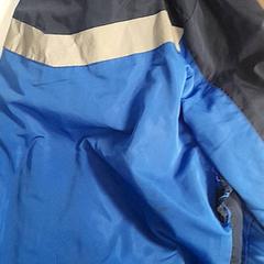 Chaqueta Blauw, grijs, segundo informou Dolfinarium usando iLost
