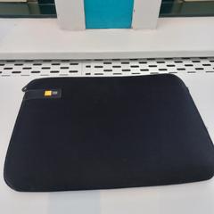 Laptophoes Zwart, zoals gemeld door Arriva Limburg Zuid met iLost