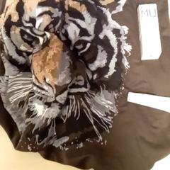 T-shirt, as reported by Mövenpick Hotel Amsterdam City Centre using iLost