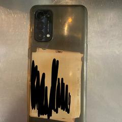 Zwarte telefoon, som rapporterats till iLost