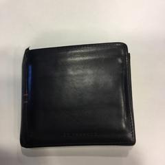 Portemonnee op naam van Clairmont, ha sido reportado por Gemeente Amsterdam usando iLost