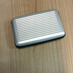 Metalen pasjeshouder, as reported by Connexxion Noord Holland Noord Hoorn using iLost