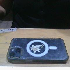 Iphone Edelweis achter hoesje, som rapportert av Pukkelpop Festivalterrein ved bruk av iLost
