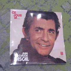 Vinyl, jak nahlášeno Agence Azalys pomocí iLost