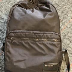 Mochila, ha sido reportado por Connexxion Amstelland-Meerlanden Schiphol Zuid con iLost