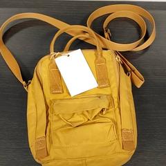 Borsa Stoffen handtas, come riportato da Regio Limburg - Leuven utilizzando iLost