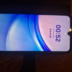 Telefoon, samsung a54,  zwart hoesje, jak bylo nahlášeno na iLost