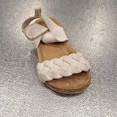 Barnsandal, iLost를 사용하여 IKEA Haparanda에 보고됨
