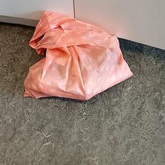 Tasje nylon, jak nahlášeno Qbuzz GD Groningen HS pomocí iLost