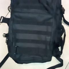 Mochila, ha sido reportado por Leonardo Royal Hotel Amsterdam con iLost