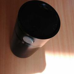 Koffie beker zwart, a été signalé par Connexxion Hoekse Waard/Goeree Overflakkee utilisant iLost