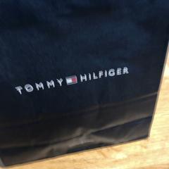 Purchase tommy hilfiger, ha sido reportado por Designer Outlet Roermond con iLost