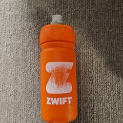Water bottle, as reported by Breda University of Applied Sciences Mgr. Hopmansstraat using iLost