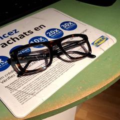 眼鏡 がiLostで IKEA Villiers-sur-Marne によって報告されました