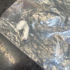Earphone, as reported by Rotterdam The Hague Airport using iLost