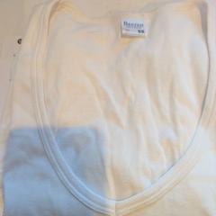 T-shirt, gemeldet von Inntel Hotels Utrecht Centre über iLost