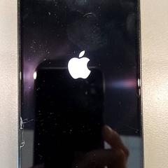 الهاتف الذكي zwart Apple، كما تم الإبلاغ عنه بواسطة Qbuzz GD Groningen HS عبر iLost