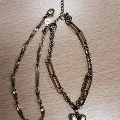 Sieraden goud, 2 stuks, jak nahlášeno Arriva Vechtdallijnen pomocí iLost