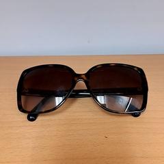 Gafas de sol Brun, ha sido reportado por Keolis Landskrona con iLost