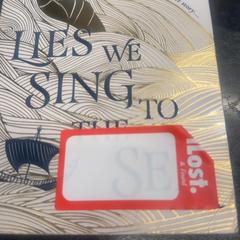 Libro, ha sido reportado por Rotterdam The Hague Airport con iLost
