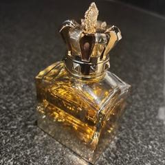 Profumo, come riportato da Hotel Van der Valk Harderwijk op de Veluwe utilizzando iLost