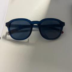 Shades, gisa salatu by Silver Sands Beach iLost erabiliz