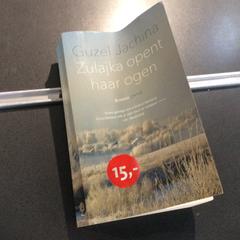 Liburua, gisa salatu by Breng Nijmegen iLost erabiliz