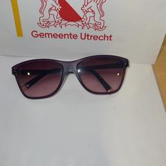 Sunglasses, as reported by Gemeente Utrecht using iLost