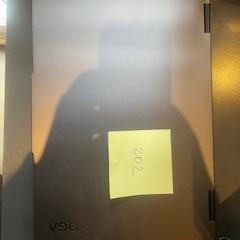 Computer, como reportado por Hotel V Frederiksplein utilizando o iLost
